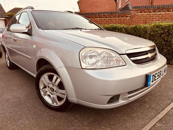 Chevrolet Lacetti 1.6 SX 5dr