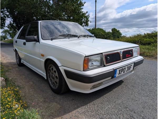 Lancia Delta 1.6 ie Turbo 1600 HF 5dr