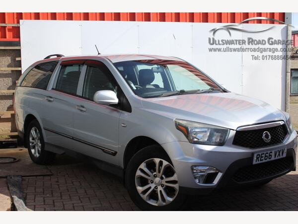 SsangYong Korando Sports 2.0D EX Auto 4WD Euro 5 4dr
