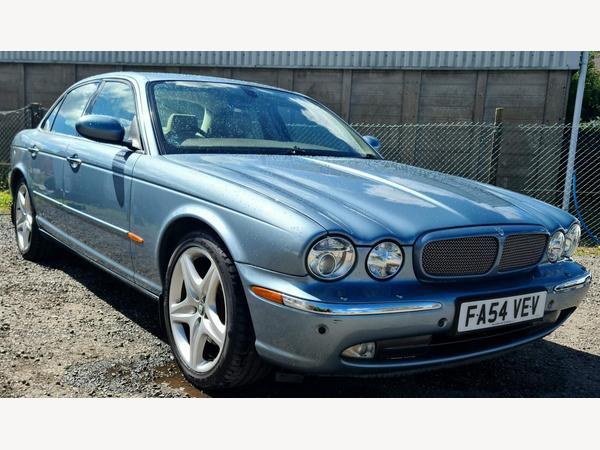 Jaguar XJ 3.0 XJ6 Sovereign 4dr