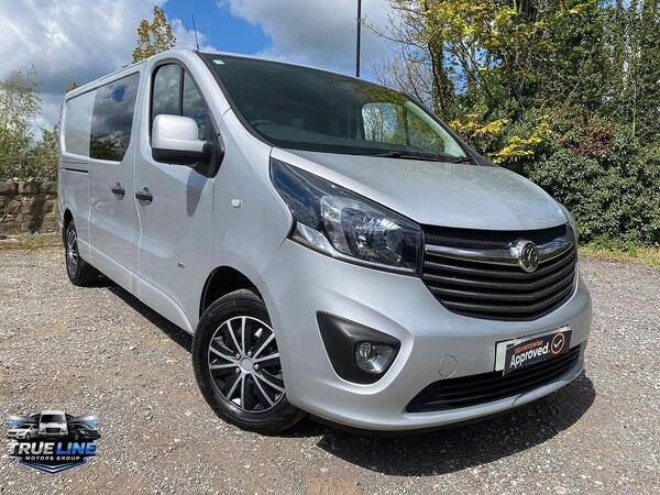 Vauxhall Vivaro 1.6 CDTi 2900 BiTurbo ecoFLEX Sportive Crew Van Double Cab 5dr Diesel Manual L2 H1 Euro 5 (s/s) (6 Seat) (120 ps)