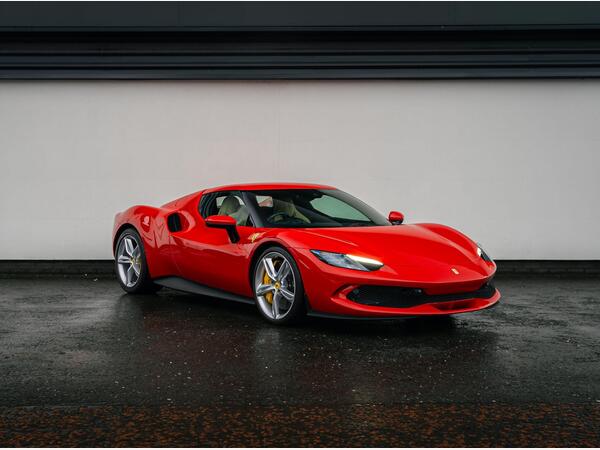 Ferrari 296 GTB 3.0T V6 7.45kWh F1 DCT Euro 6 (s/s) 2dr