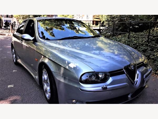Alfa Romeo 156 3.2 GTA 4dr