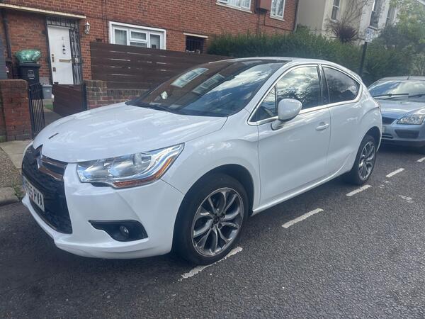 DS AUTOMOBILES DS 4 1.2 PureTech DStyle Nav Euro 6 (s/s) 5dr