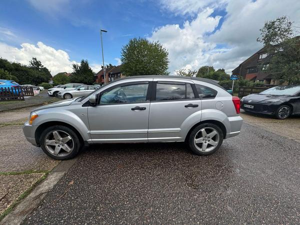 Dodge Caliber 2.0 SXT Sport CVT 5dr
