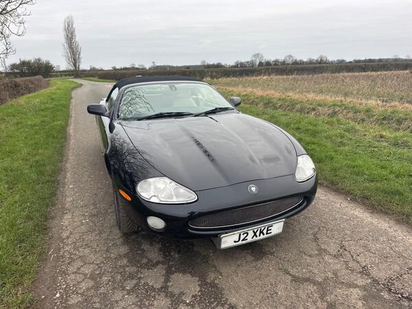 Jaguar XK8 4.2 2dr