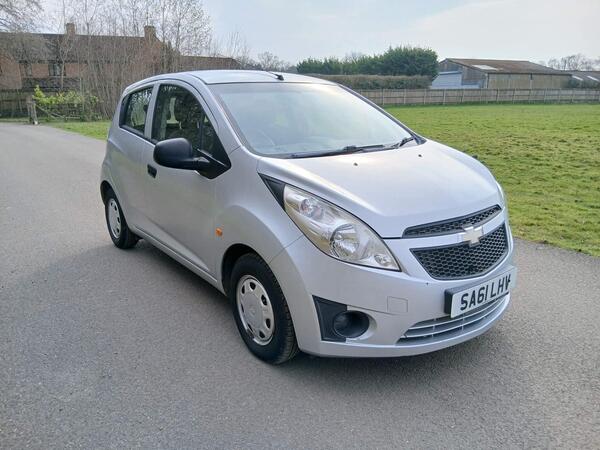 Chevrolet Spark 1.0i Euro 5 5dr