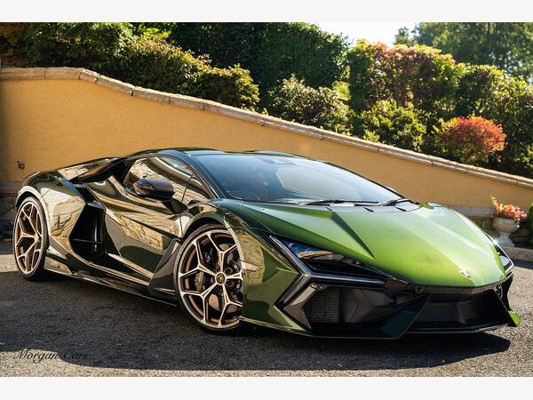 Lamborghini Revuelto 6.5 V12 HPEV 3.8kWh AMT 4WD Euro 6 2dr