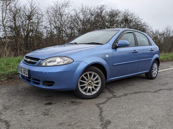 Chevrolet Lacetti 1.6 SX 5dr