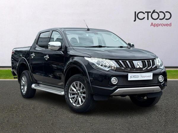 Mitsubishi L200 2.4 DI-D DC Barbarian Pickup Double Cab 4dr Diesel Manual 4WD Euro 6 (178 ps)