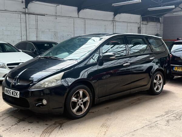 Mitsubishi Grandis 2.4 Elegance 5dr