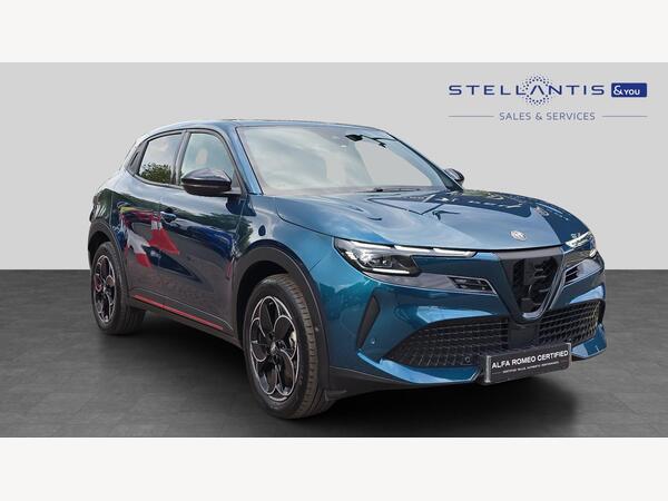Alfa Romeo Junior 54kWh Elettrica Speciale Auto 5dr