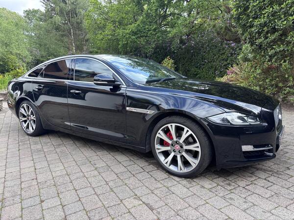 Jaguar XJ 3.0d V6 Portfolio Auto Euro 6 (s/s) 4dr