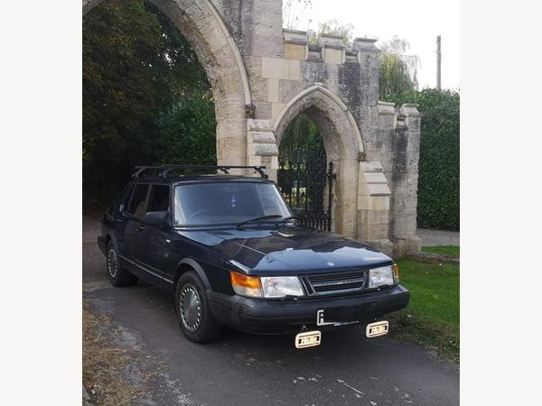 Saab 900 2.0i i 5dr