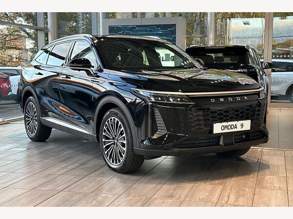 Omoda 9 1.5T SHS 34.46kWh Noble DHT3 4WD Euro 6 (s/s) 5dr