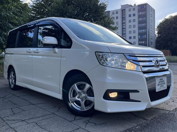 Honda Stepwagon SPADA 8 Seater 5dr Panoramic Sunroof