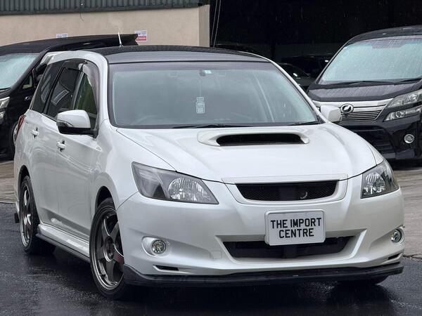Subaru Exiga 2.0 GT EYE SIGHT ALCANTARA SELECTION 7 Seats Auto ULEZ 4WD