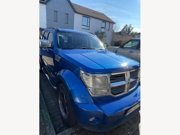 Dodge Nitro 2.8 CRD SXT 5dr