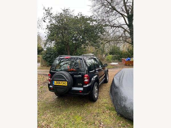 Jeep Cherokee 3.7 V6 Limited 4x4 5dr