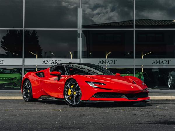 Ferrari SF90 Stradale 4.0T V8 7.9kWh F1 DCT 4WD Euro 6 (s/s) 2dr