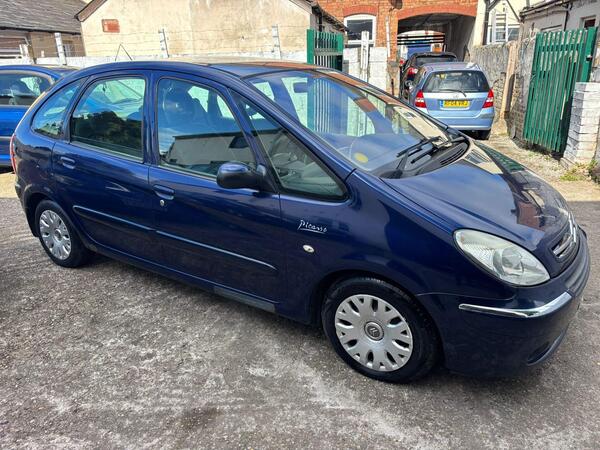 Citroen Xsara Picasso 1.6i 16V Desire 5dr