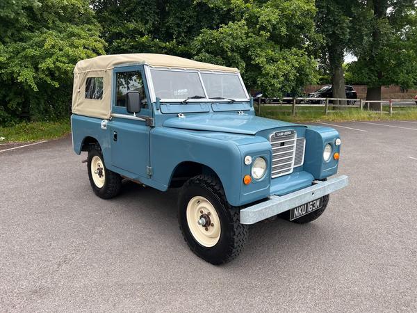Land Rover Series III 2.3D 88 Pick-Up 2dr