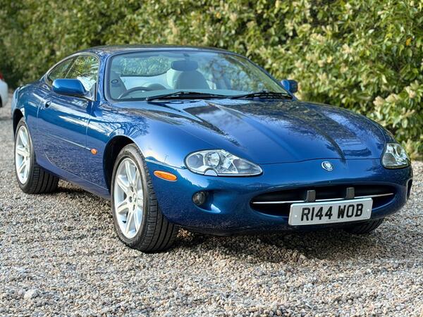 Jaguar XK8 4.0 2dr