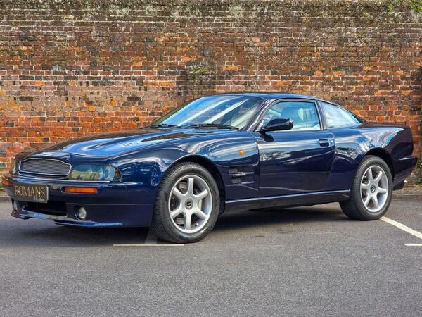 Aston Martin V8 5.3 2dr