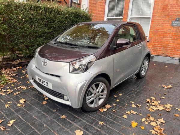 Toyota iQ 1.33 Dual VVT-i 3 Multidrive Euro 5 3dr