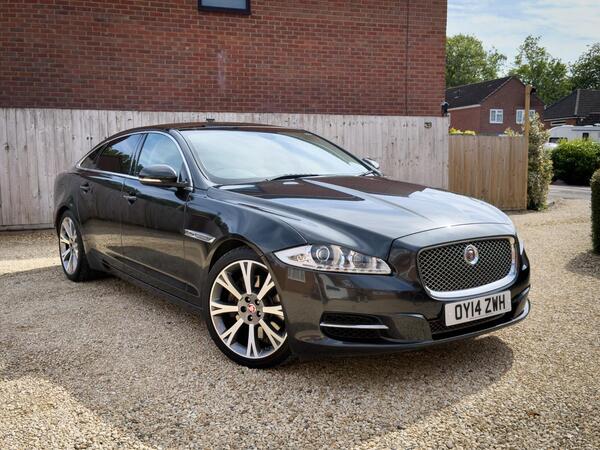 Jaguar XJ 3.0d V6 Portfolio Auto Euro 5 (s/s) 4dr (LWB)