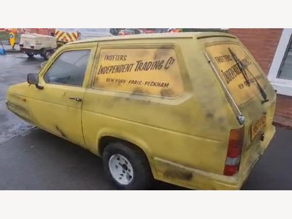 Reliant Robin 0.85 LX 3dr