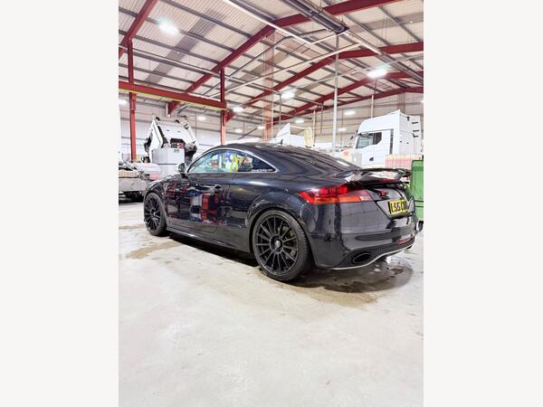 Audi TT RS 2.5 TFSI quattro Euro 5 3dr