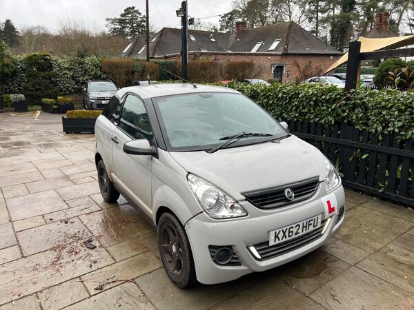 Aixam Coupe 0.4 D S CVT 3dr