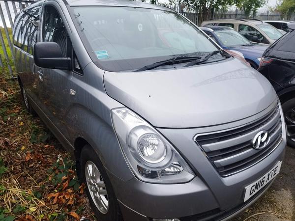 Hyundai i800 2.5 CRDi SE Euro 6 5dr