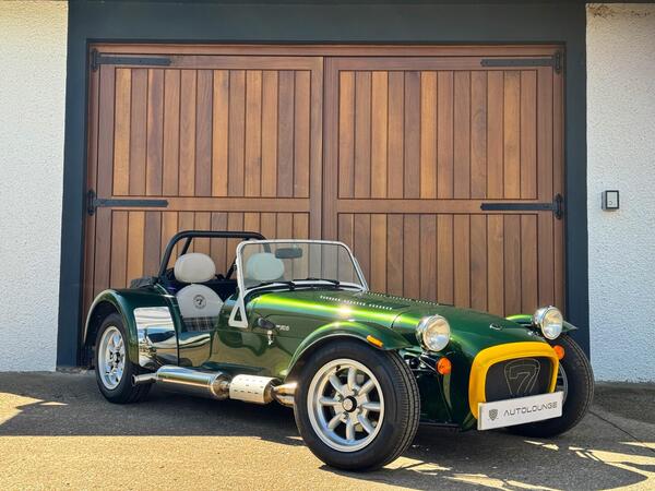 Caterham Seven 1.6 Ti-VCT 270 S 2dr