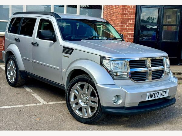 Dodge Nitro 2.8 CRD SXT 5dr