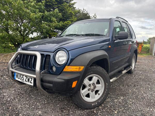 Jeep Cherokee 2.8 TD Sport 4x4 5dr