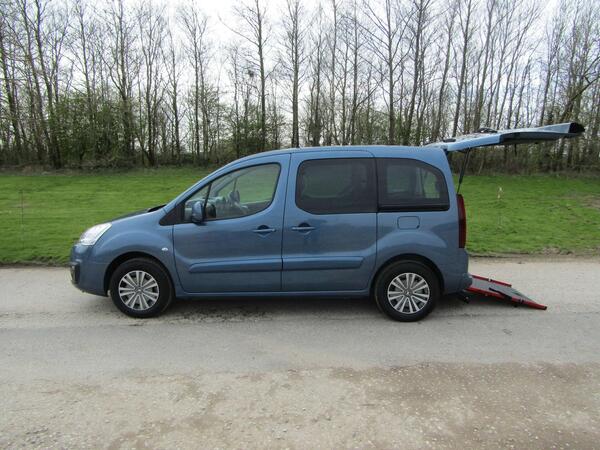 Peugeot Partner Tepee Horizon 1.6 Hdi *5 SEATS* Wheelchair Accessible Vehicle WAV 5dr