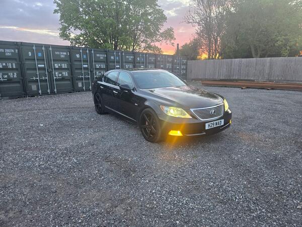 Lexus LS 4.6 460 V8 SE Auto Euro 4 4dr