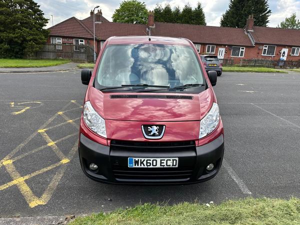 Peugeot Expert Tepee 2.0 HDi Tepee Leisure MPV 4dr Diesel Manual L1 (194 g/km, 120 bhp)
