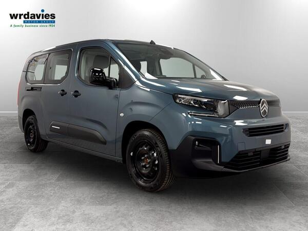 Citroen e-Berlingo 52kWh PLUS XL Auto 5dr (7.4kW Charger)