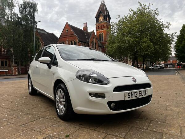 Fiat Punto 1.2 Easy Manual Euro 5 3dr