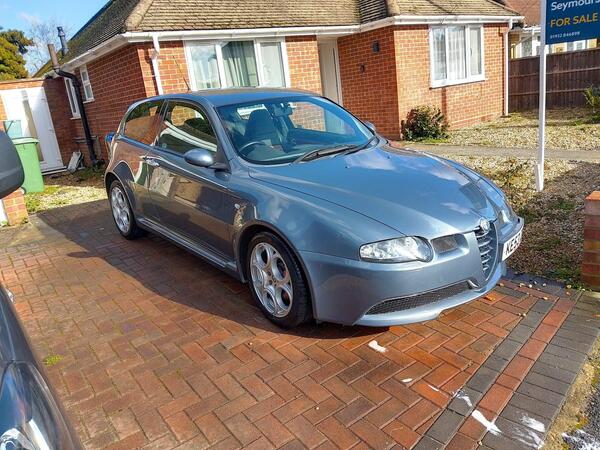 Alfa Romeo 147 3.2 GTA 3dr