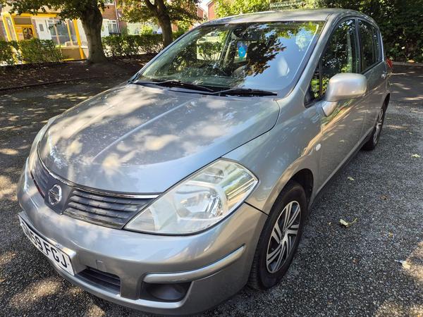 Nissan Tiida 5dr