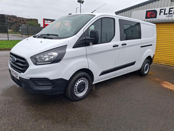 Ford Transit Custom 2.0 300 EcoBlue Leader Crew Van L2 H1 Euro 6 (s/s) 5dr
