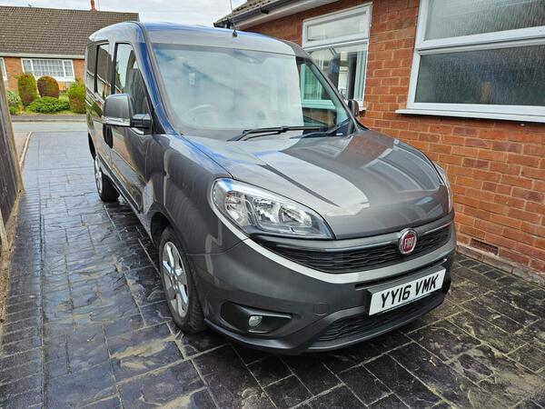 Fiat Doblo 1.6 MultiJet Lounge MPV 5dr Diesel Manual Euro 6 (95 ps) Gowrings Mobility