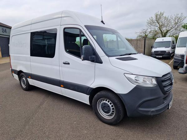 Mercedes-Benz Sprinter 2.0 315 CDI Progressive Crew Van RWD L2 H2 Euro 6 (s/s) 5dr
