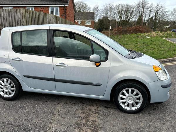 Renault Modus 1.4 16v Dynamique 5dr
