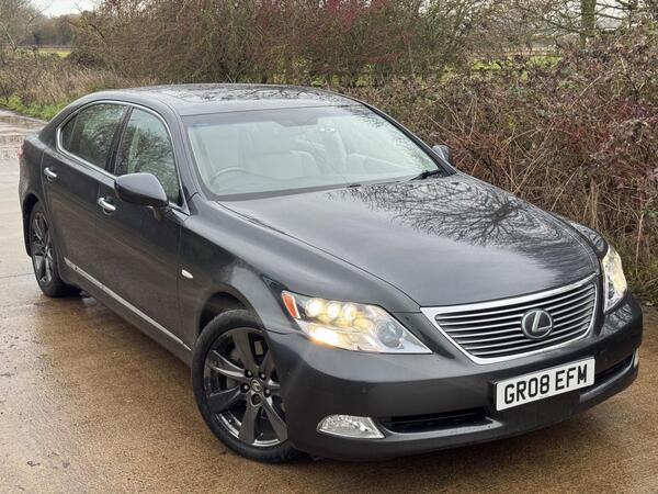 Lexus LS 5.0 600h V8 L CVT 4WD Euro 5 (s/s) 4dr
