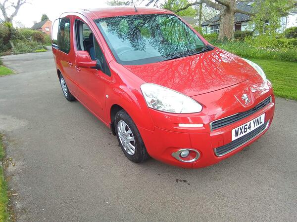 Peugeot Partner Tepee 1.6 HDi Tepee S EGC (s/s) 5dr